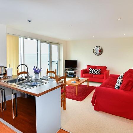 Meridian Quay Apartments, By Jsw Short Stay 스완지 외부 사진